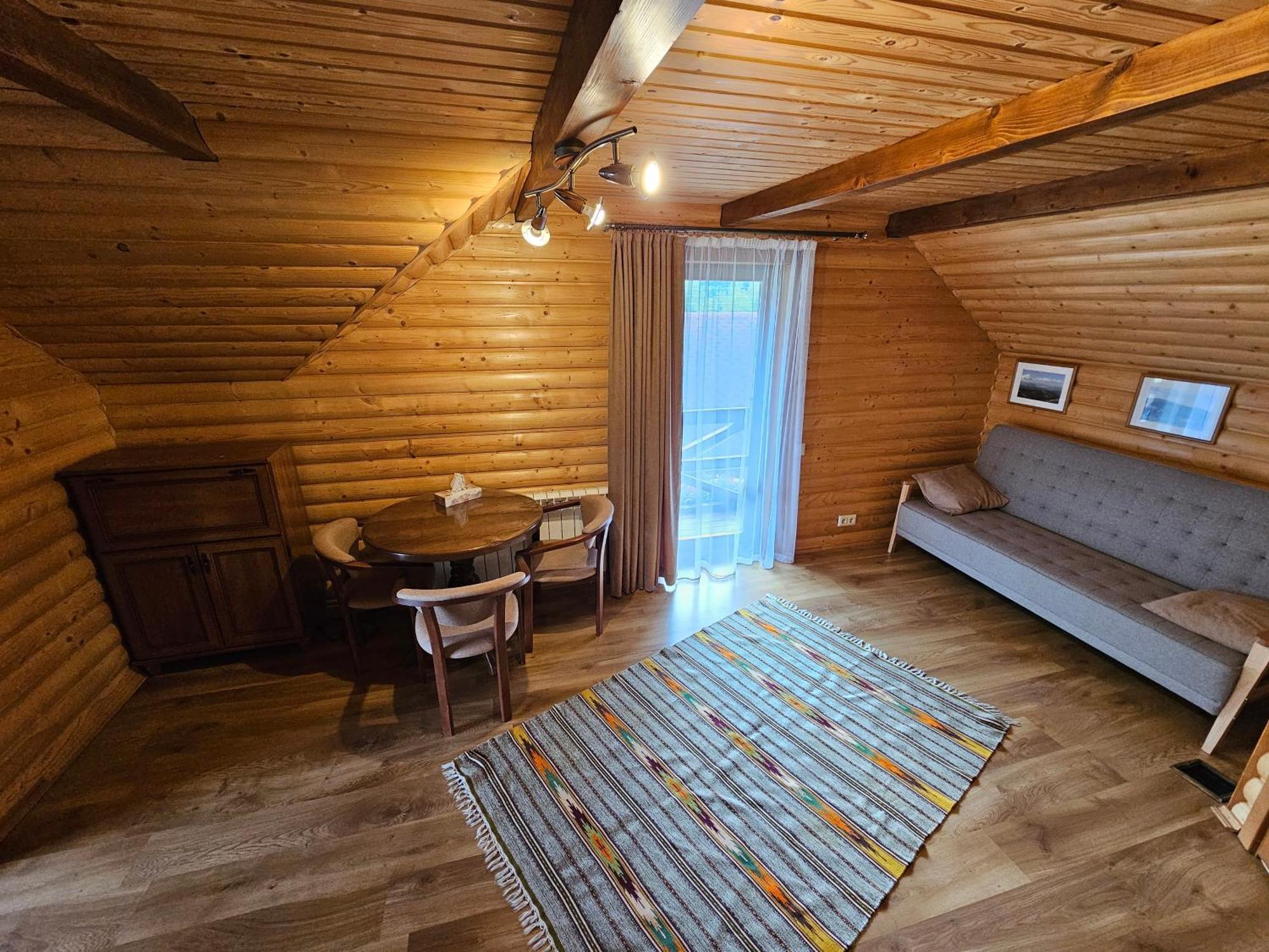 Guesthouse Kolo Druziv Tatariw Exterior foto