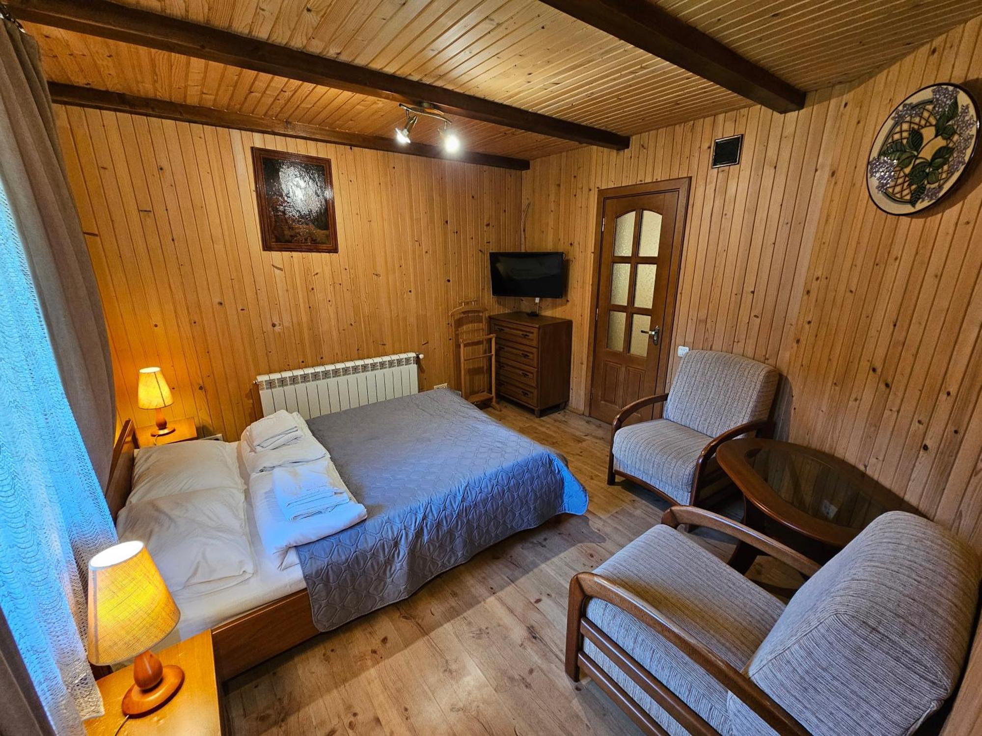 Guesthouse Kolo Druziv Tatariw Exterior foto