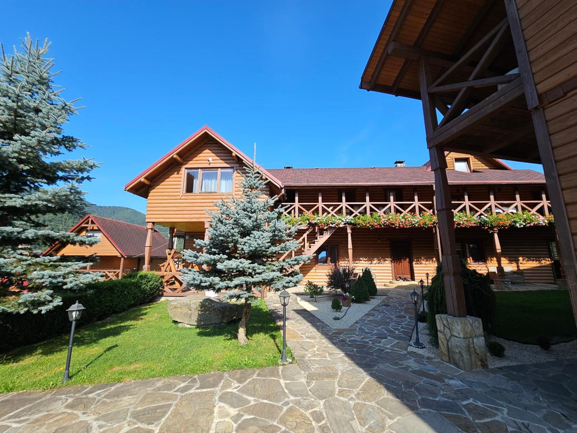 Guesthouse Kolo Druziv Tatariw Exterior foto