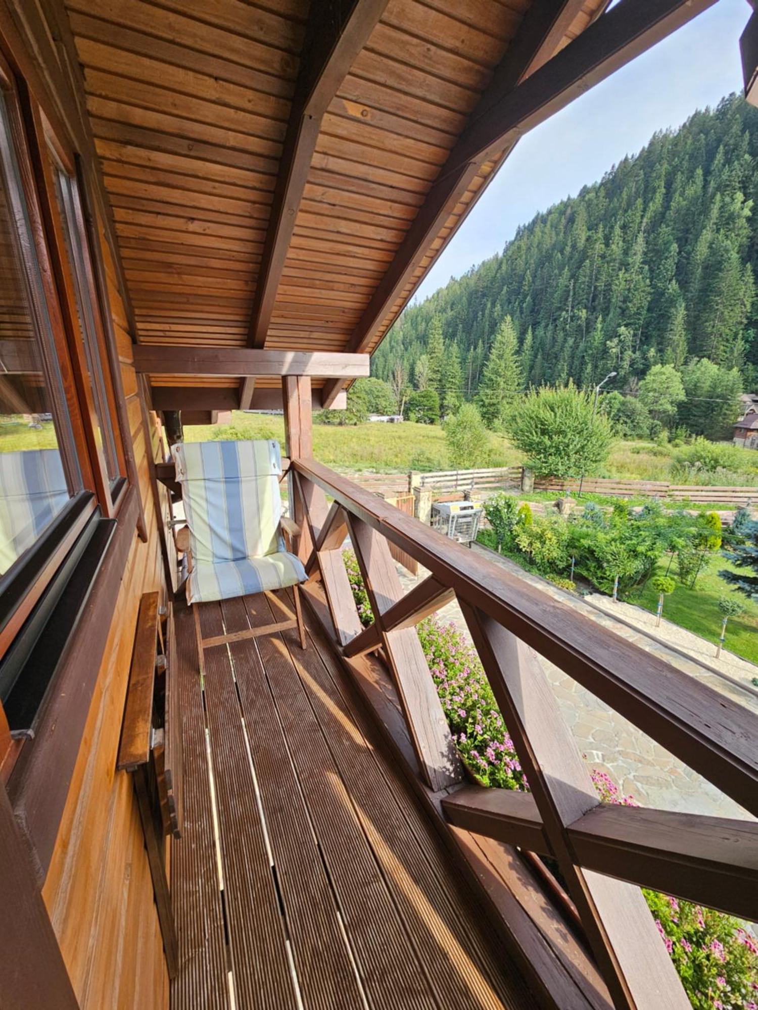 Guesthouse Kolo Druziv Tatariw Exterior foto