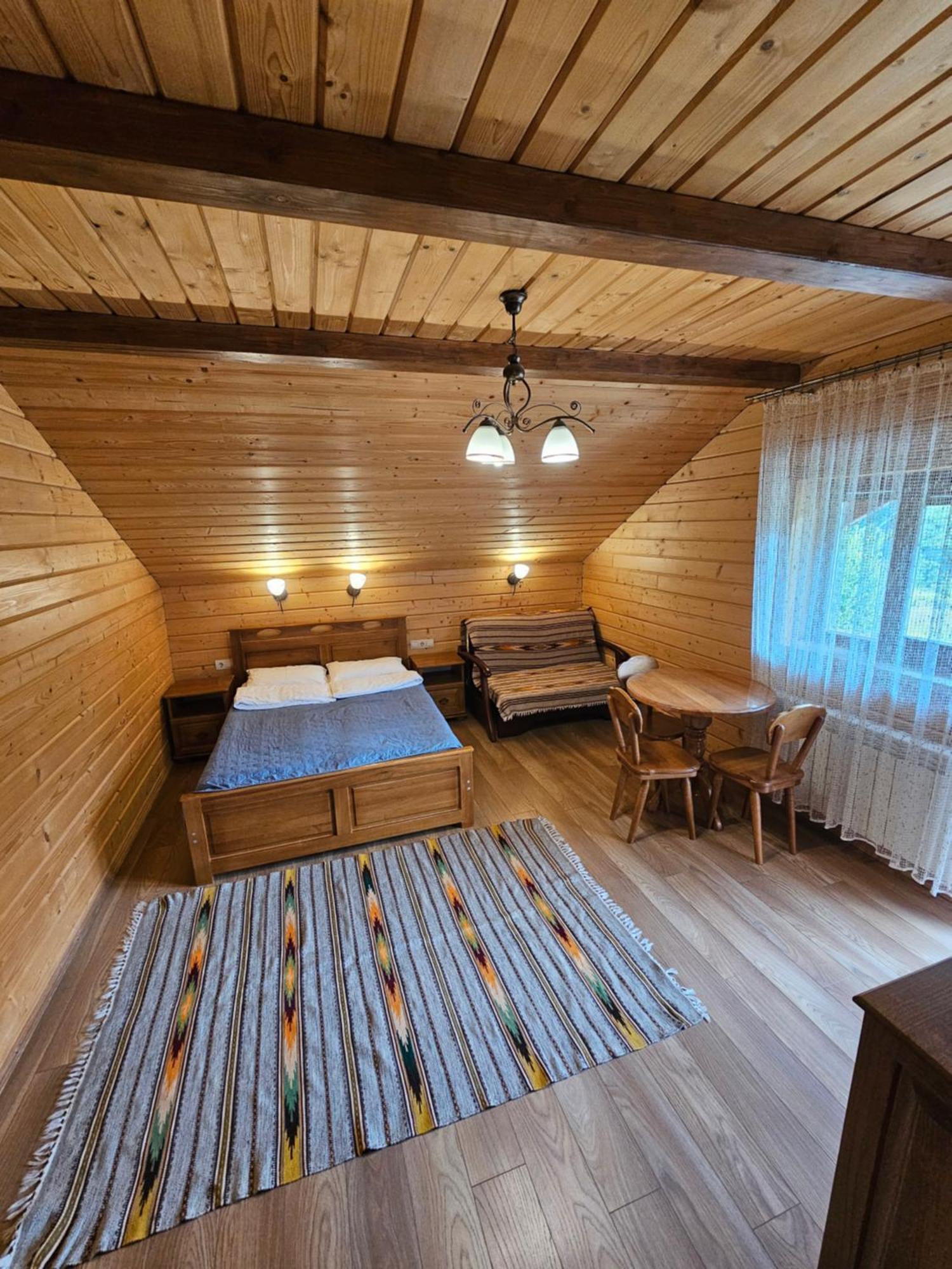 Guesthouse Kolo Druziv Tatariw Exterior foto