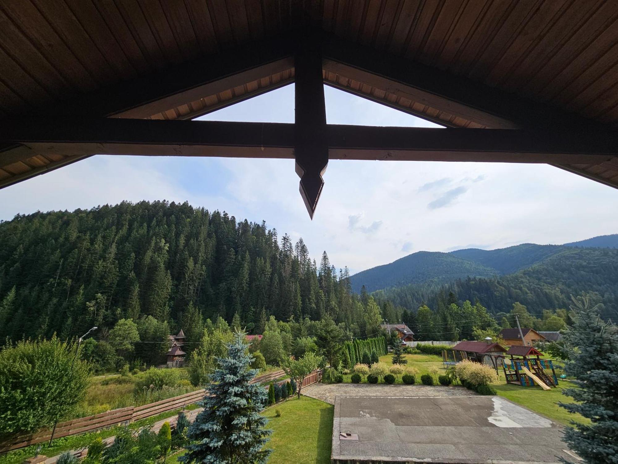 Guesthouse Kolo Druziv Tatariw Exterior foto